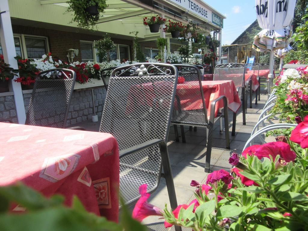 Hotel Restaurant Jonkhans Rees Luaran gambar