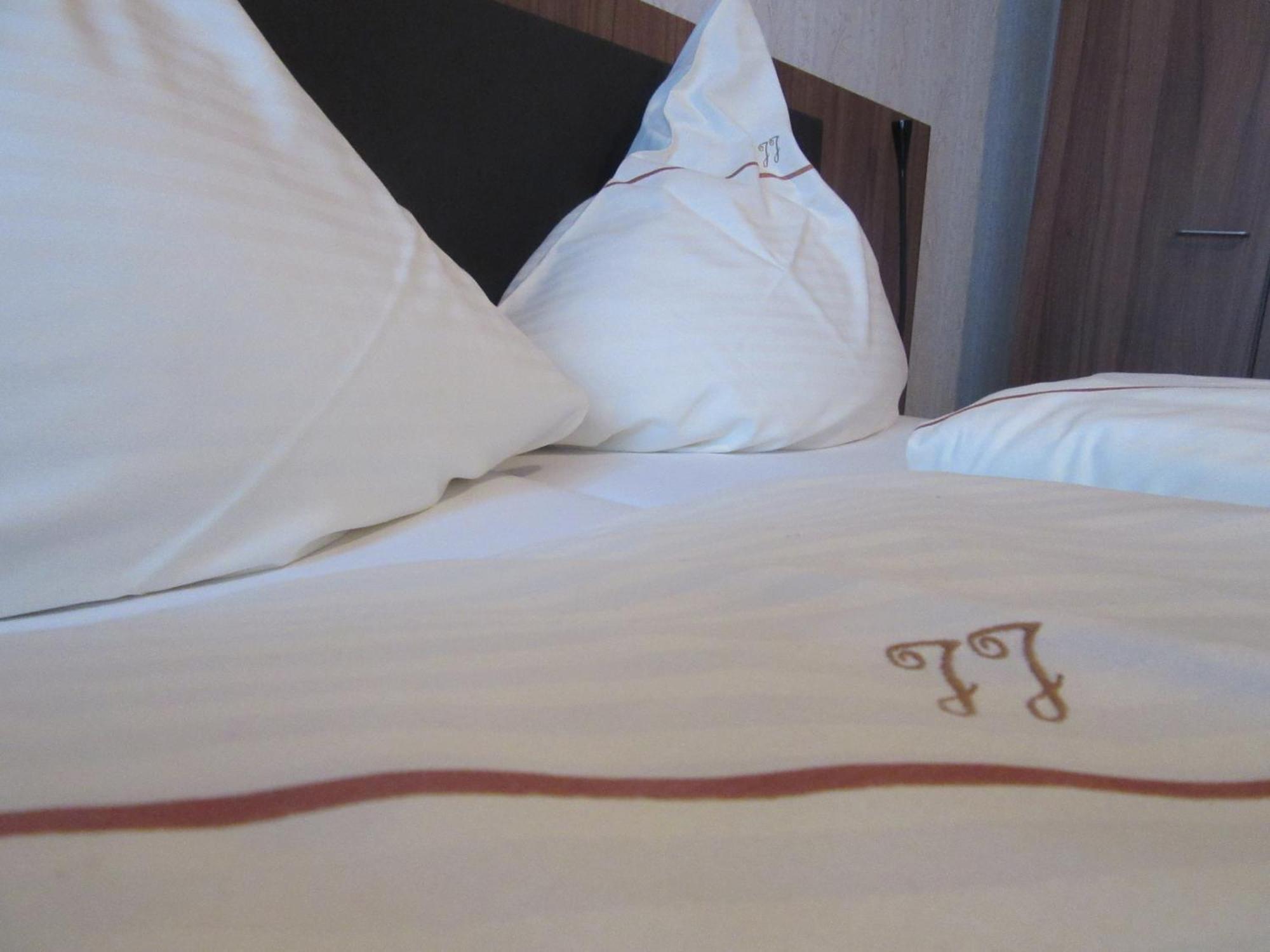 Hotel Restaurant Jonkhans Rees Bilik gambar